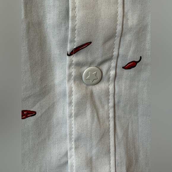 Sovereign Code Men’s Large Cotton Button-up Short Sleeve Shirt w Red Chilis 🌶️ - Picture 4 of 4